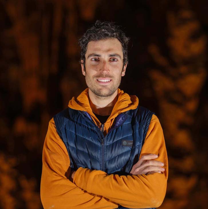 Guillaume Barrande, guide de spéléologie